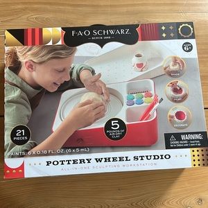 FAO Schwartz Pottery Clay Wheel Toy New in Box